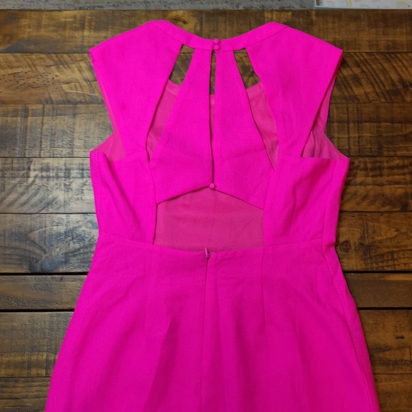 Pink dress - Picture 5 of 6